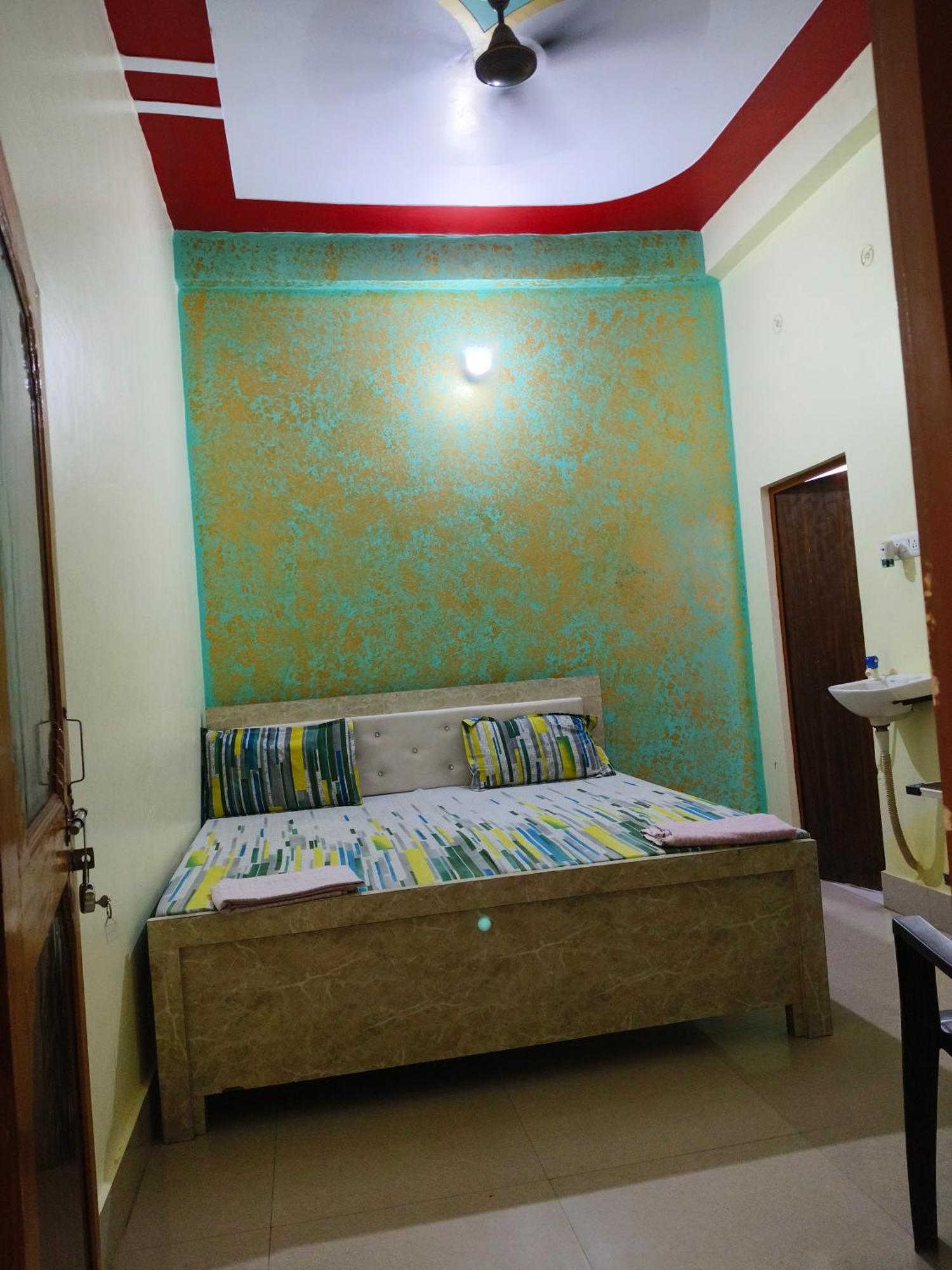 Rameshwar Dham Andhra Bhavan Naimisharanya Extérieur photo